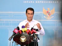 Amran Copot Permanen 13 Pejabat Kementan karena Judi Online