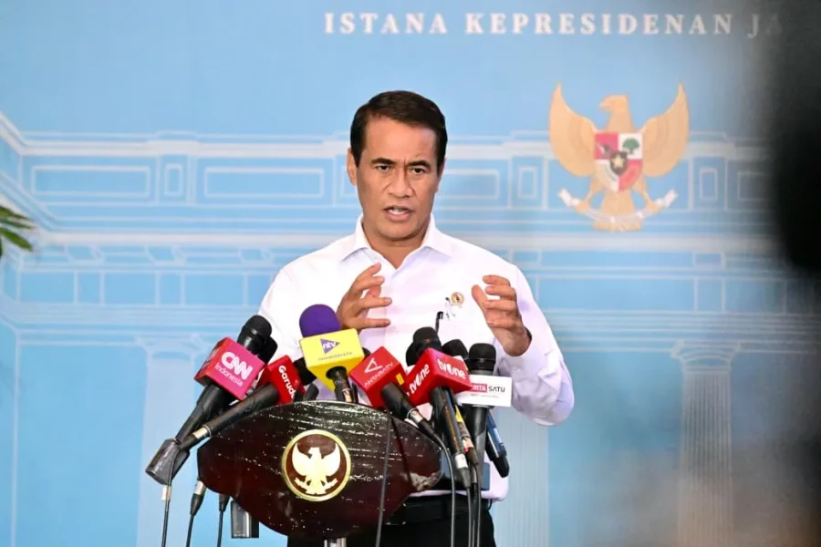 Amran Copot Permanen 13 Pejabat Kementan karena Judi Online
